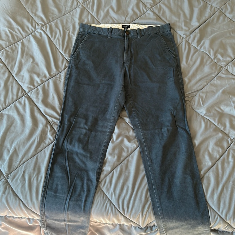 J Crew Athletic Slim Men’s chino pants